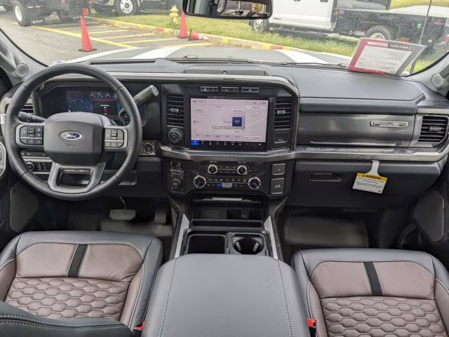 2024 Oxford White Ford Super Duty F-250 SRW LARIAT 4X4 Truck