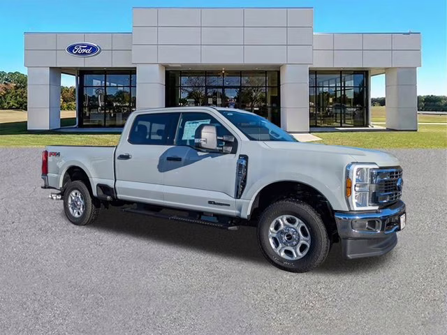 2026 Avalanche Ford Super Duty F-250 SRW XLT 4X4 Truck