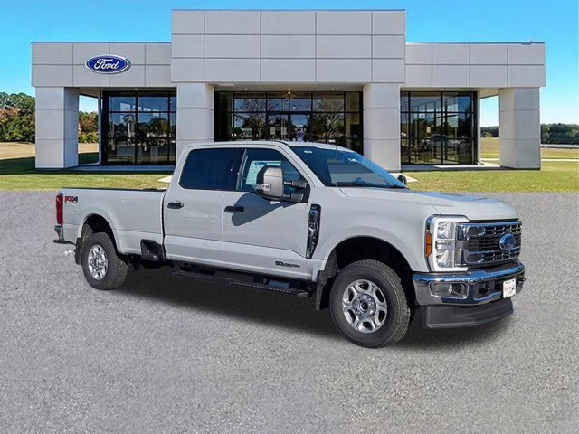 2026 Avalanche Ford Super Duty F-250 SRW XLT 4X4 Truck