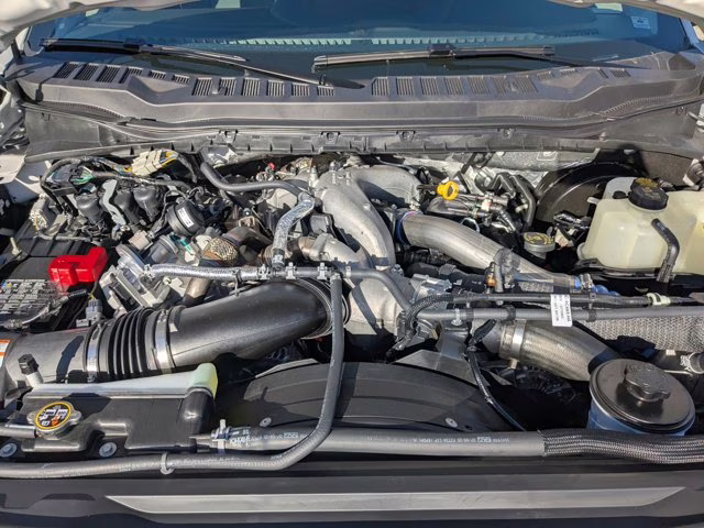 2026 Avalanche Ford Super Duty F-250 SRW XLT 4X4 Truck