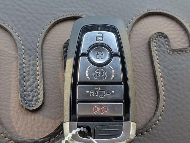 2026 Argon Blue Metallic Ford Super Duty F-350 SRW King Ranch 4X4 Truck