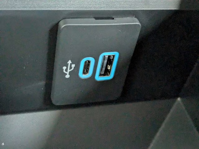 2025 White Metallic Ford Super Duty F-350 SRW King Ranch 4X4 Truck