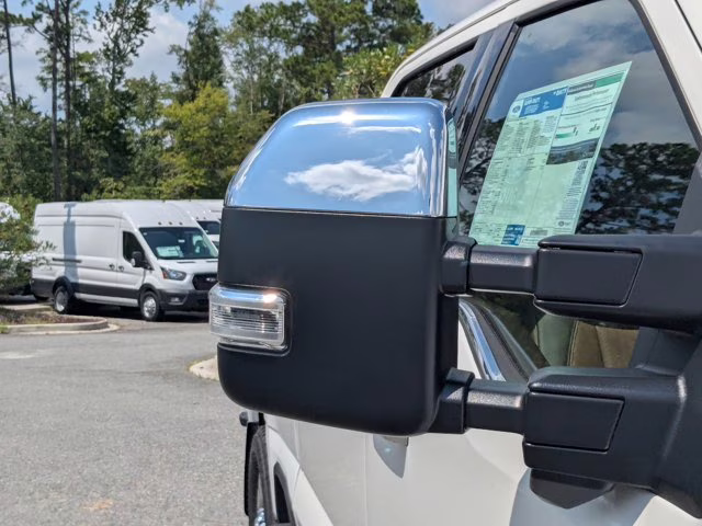 2025 White Metallic Ford Super Duty F-350 SRW King Ranch 4X4 Truck