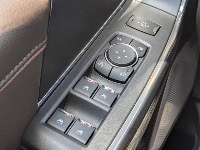 2025 White Metallic Ford Super Duty F-350 SRW King Ranch 4X4 Truck