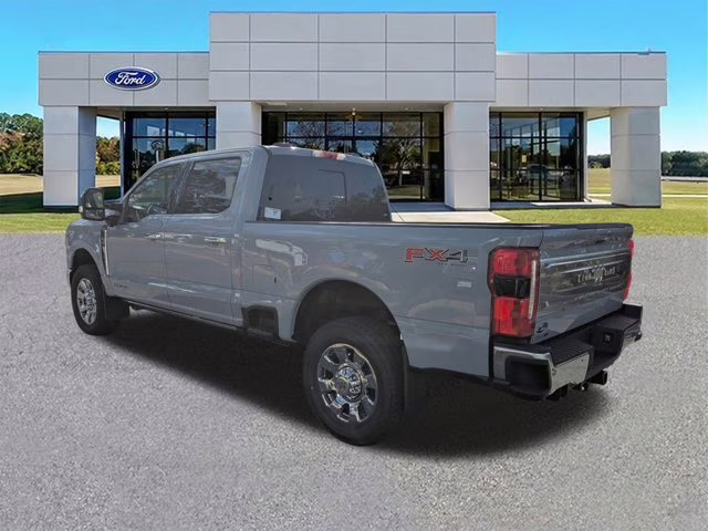 2026 Avalanche Ford Super Duty F-350 SRW King Ranch 4X4 Truck