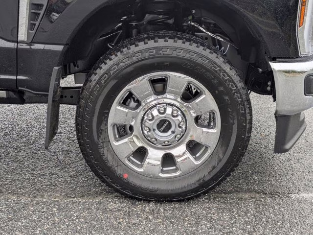 2025 Black Metallic Ford Super Duty F-350 SRW King Ranch 4X4 Truck