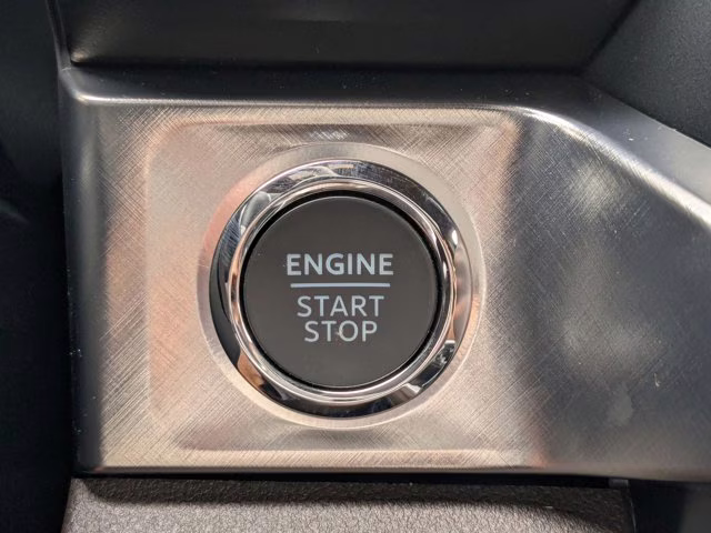 2025 Black Metallic Ford Super Duty F-350 SRW King Ranch 4X4 Truck