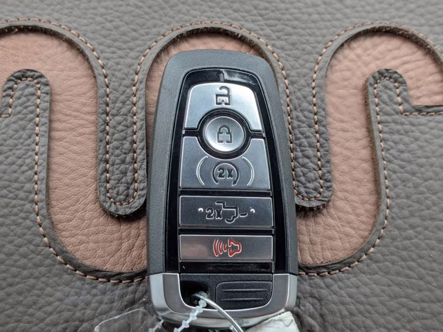 2025 Black Metallic Ford Super Duty F-350 SRW King Ranch 4X4 Truck