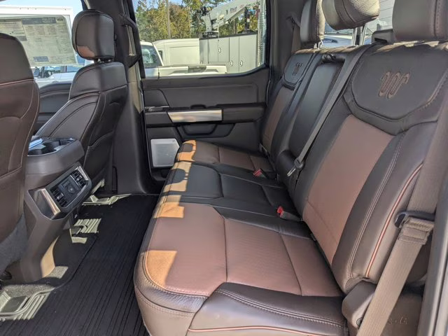 2026 Avalanche Ford Super Duty F-350 SRW King Ranch 4X4 Truck