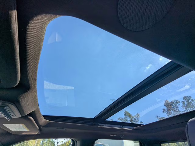 2026 Avalanche Ford Super Duty F-350 SRW King Ranch 4X4 Truck