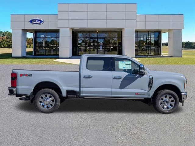 2026 Avalanche Ford Super Duty F-350 SRW King Ranch 4X4 Truck