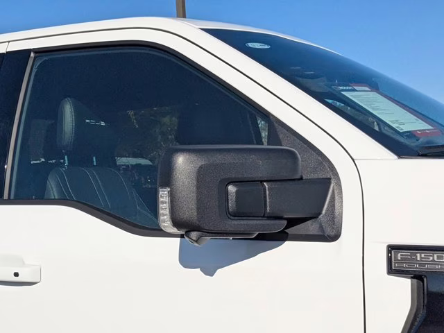 2025 Oxford White Ford F-150 XLT 4X4 Truck