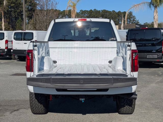 2025 Oxford White Ford F-150 XLT 4X4 Truck