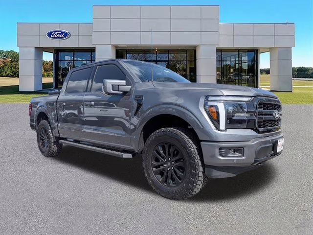 2025 Gray Metallic Ford F-150 LARIAT 4X4 Truck