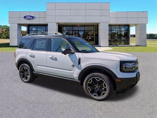 2025 Oxford White Ford Bronco Sport Outer Banks 4X4 SUV