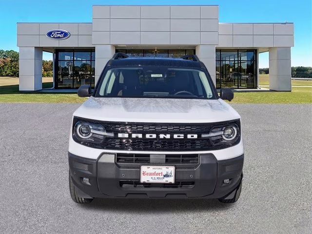 2025 Oxford White Ford Bronco Sport Outer Banks 4X4 SUV