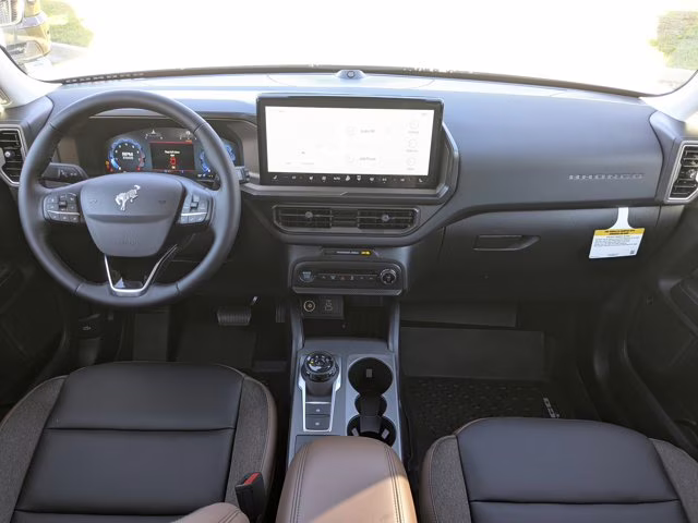 2025 Oxford White Ford Bronco Sport Outer Banks 4X4 SUV