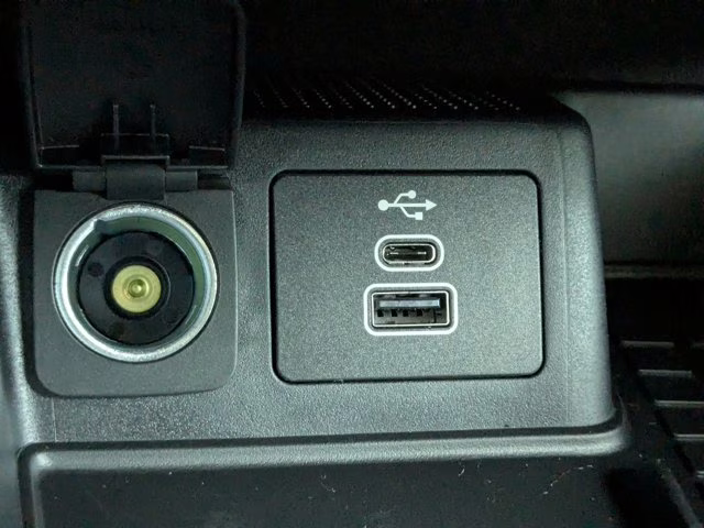 2025 Oxford White Ford Bronco Sport Outer Banks 4X4 SUV