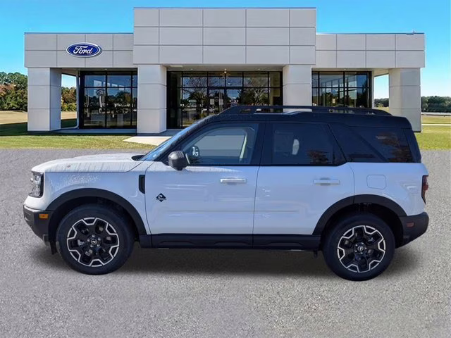 2025 Oxford White Ford Bronco Sport Outer Banks 4X4 SUV