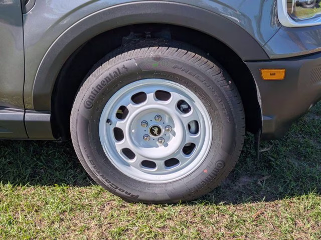 2025 Gray Metallic Ford Bronco Sport Heritage 4X4 SUV