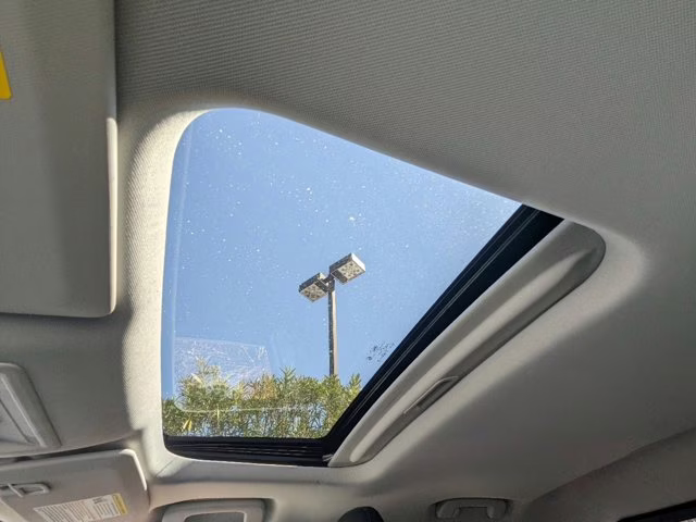 2025 Oxford White Ford Maverick Tremor AWD Truck