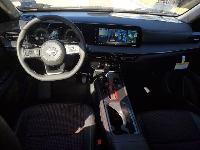 2026 Super Black Nissan Kicks SR FWD SUV