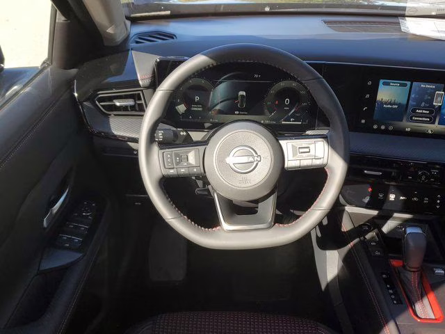 2026 Super Black Nissan Kicks SR FWD SUV