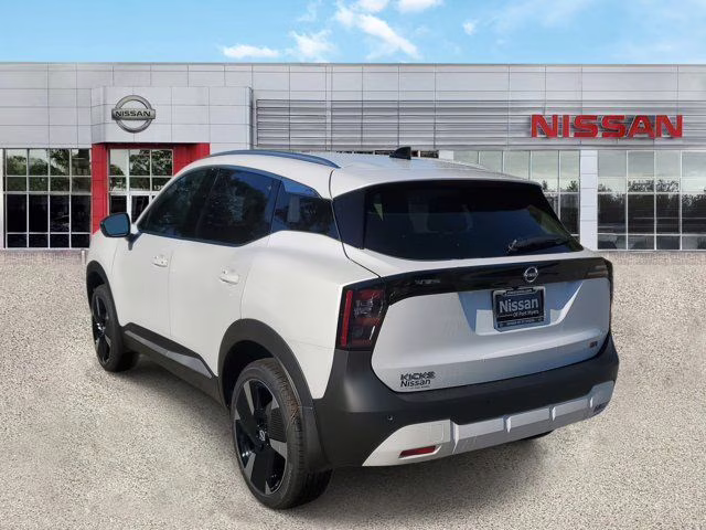 2026 Aspen White Tricoat Nissan Kicks SR FWD SUV