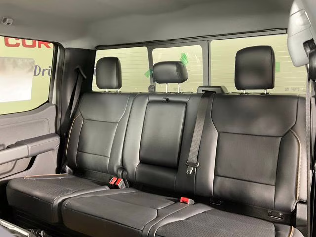 2026 Avalanche Ford Super Duty F-250 SRW Lariat 4X4 Truck