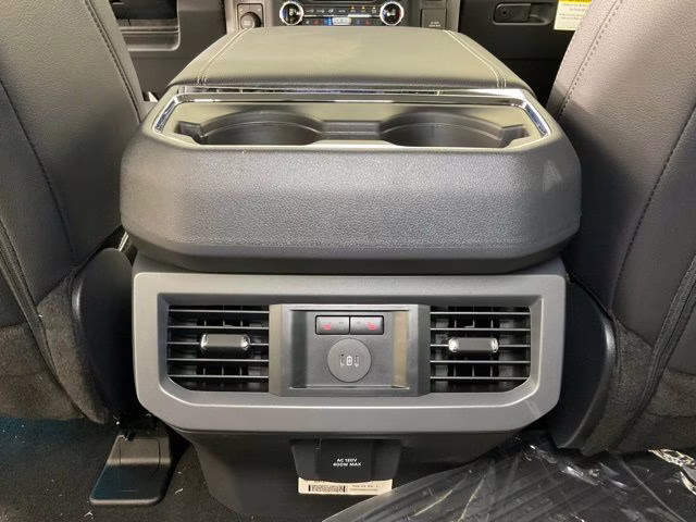 2026 Avalanche Ford Super Duty F-250 SRW Lariat 4X4 Truck