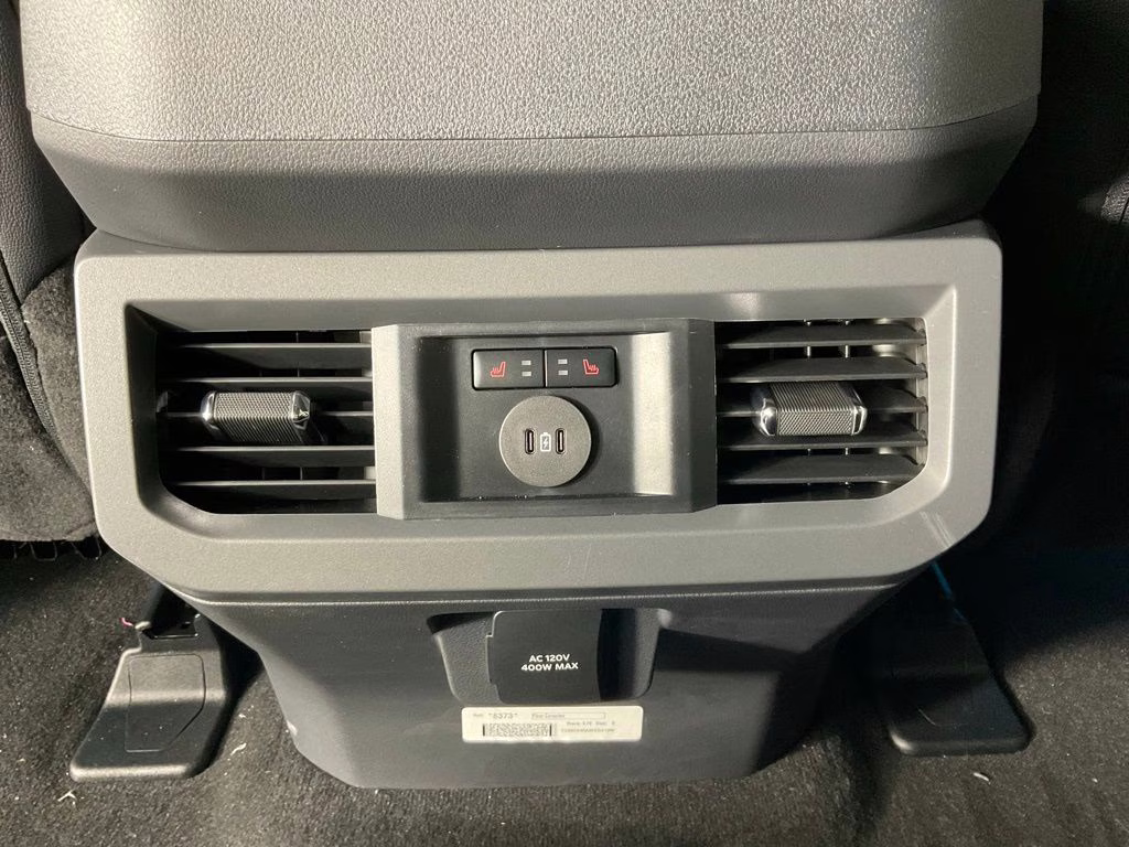 2026 Avalanche Ford Super Duty F-250 SRW Lariat 4X4 Truck