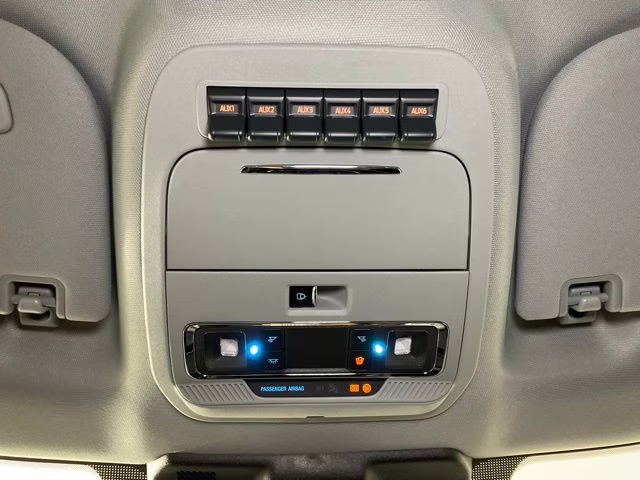 2026 Avalanche Ford Super Duty F-250 SRW Lariat 4X4 Truck