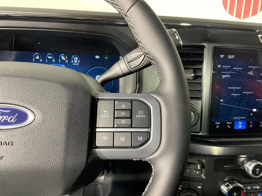 2026 Avalanche Ford Super Duty F-250 SRW Lariat 4X4 Truck