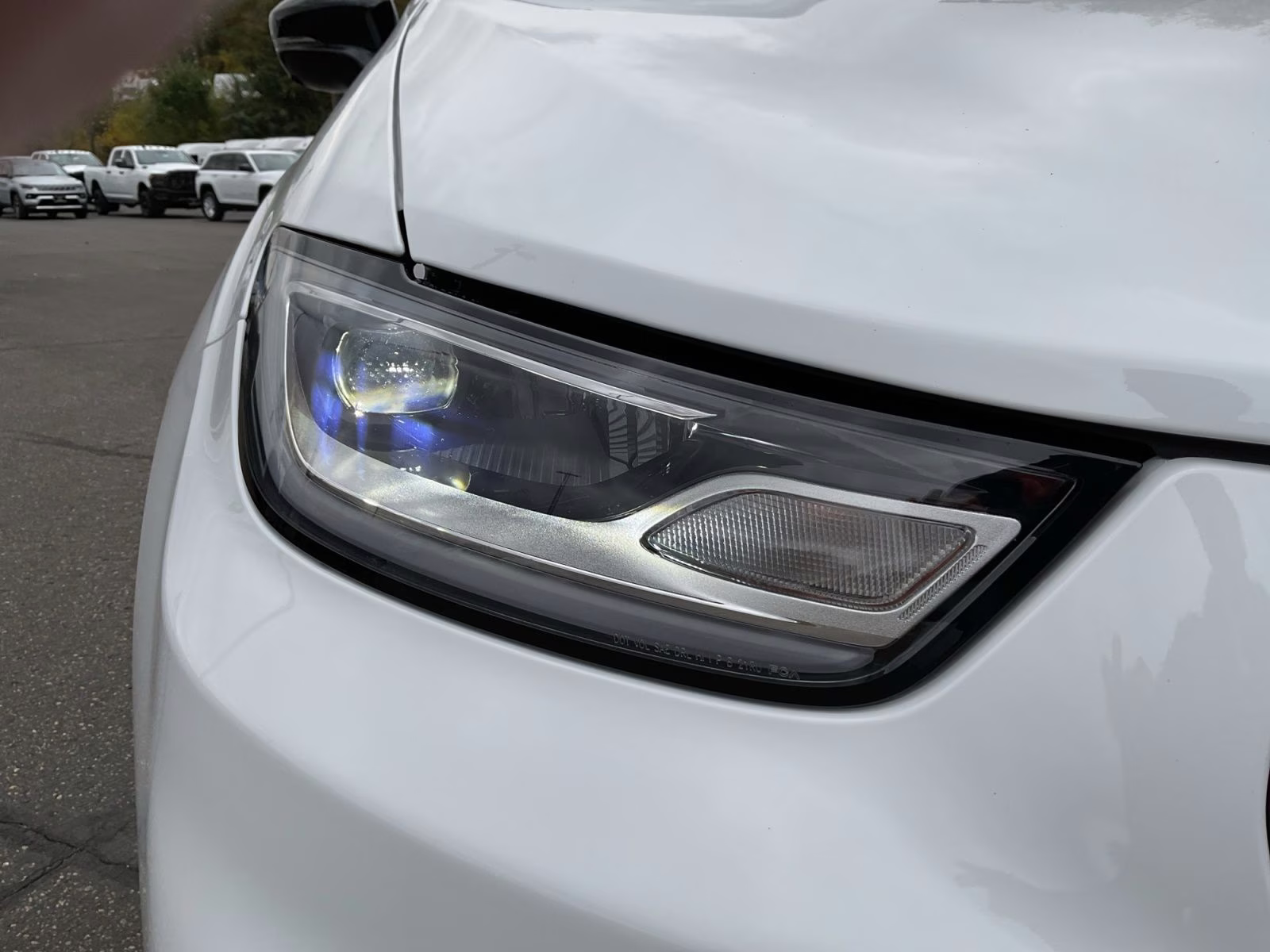 2026 Bright White Clearcoat Chrysler Pacifica Select AWD Van