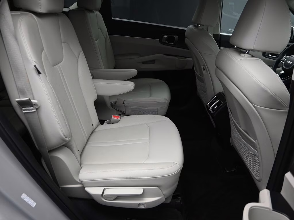 2025 Wolf Gray Kia Sorento EX AWD SUV