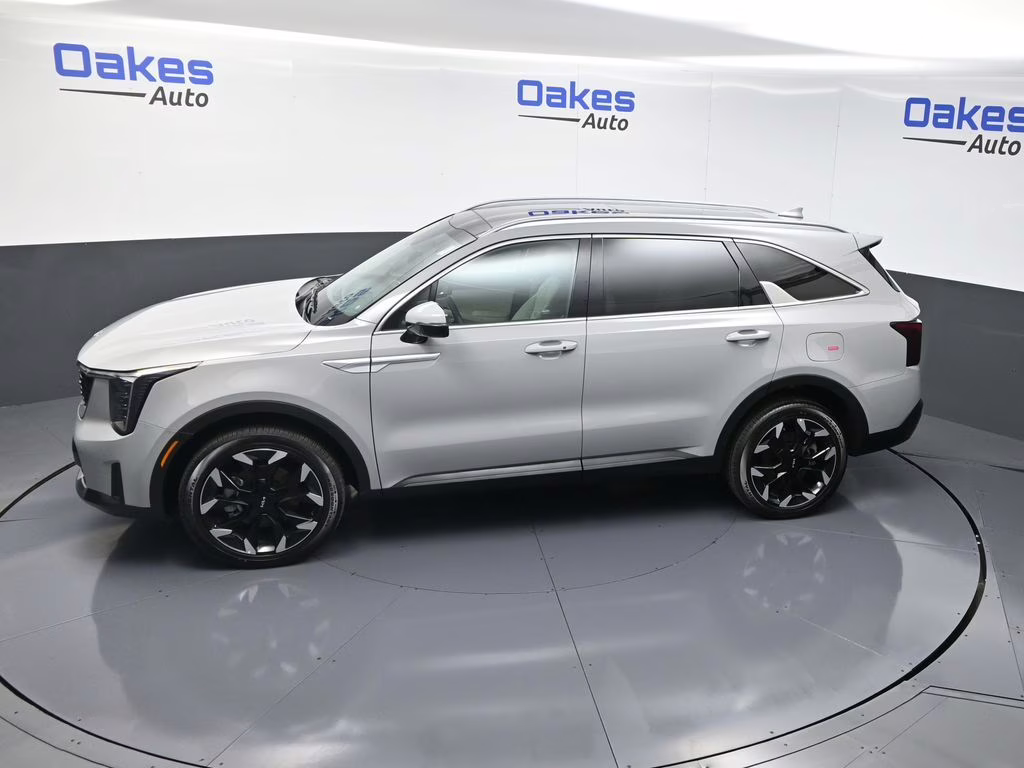 2025 Wolf Gray Kia Sorento EX AWD SUV