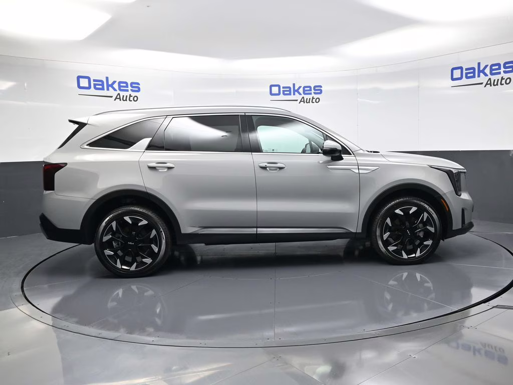 2025 Wolf Gray Kia Sorento EX AWD SUV