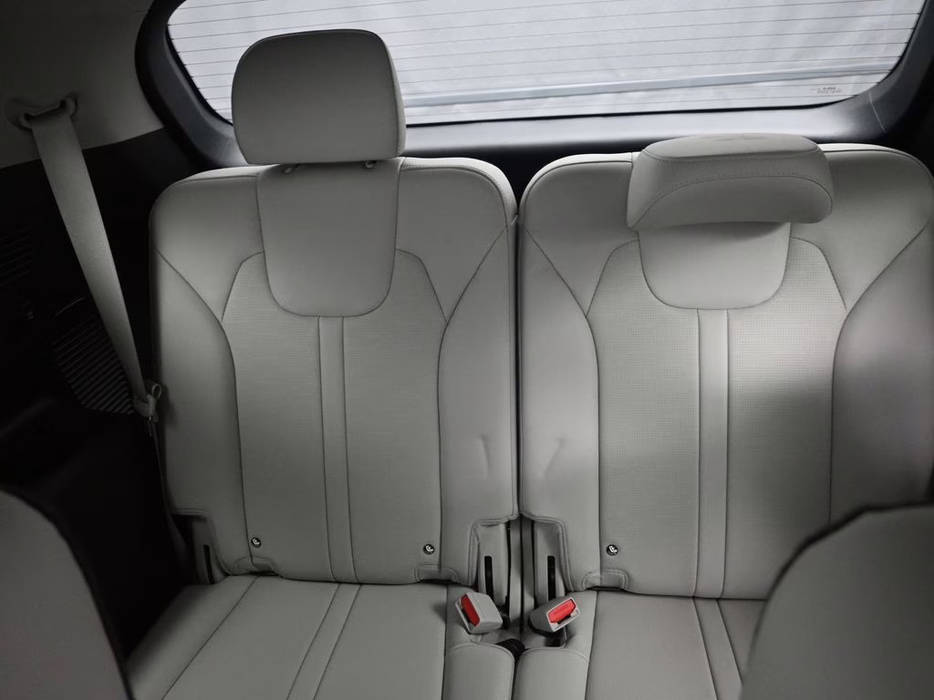 2025 Wolf Gray Kia Sorento EX AWD SUV