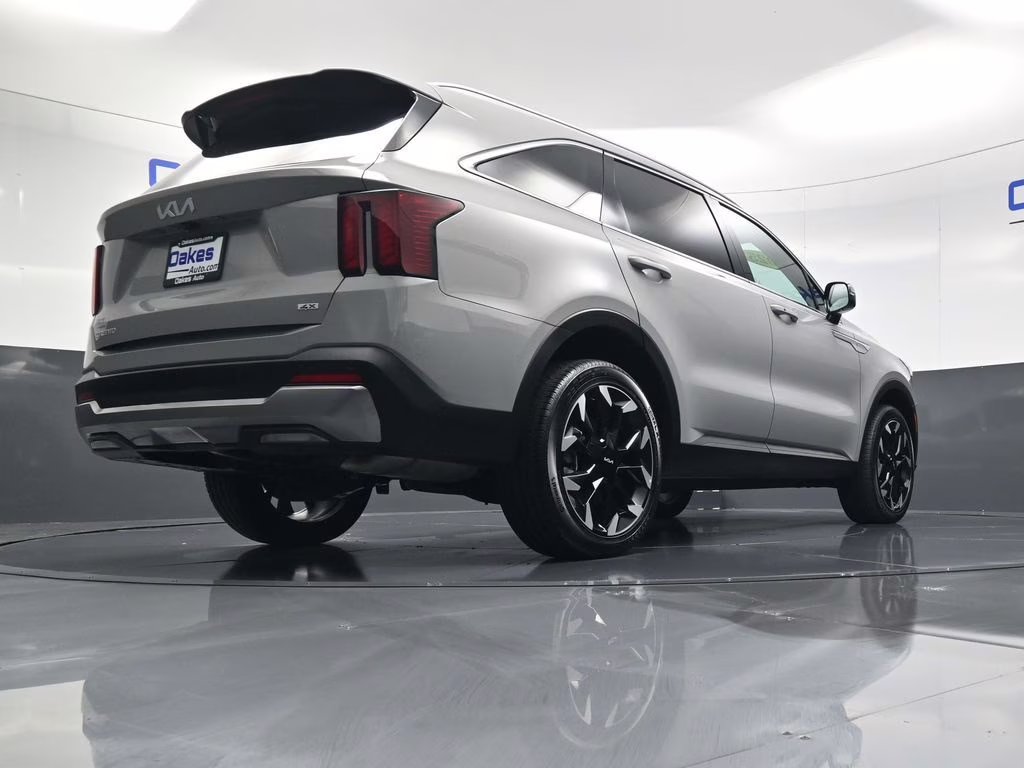 2025 Wolf Gray Kia Sorento EX AWD SUV