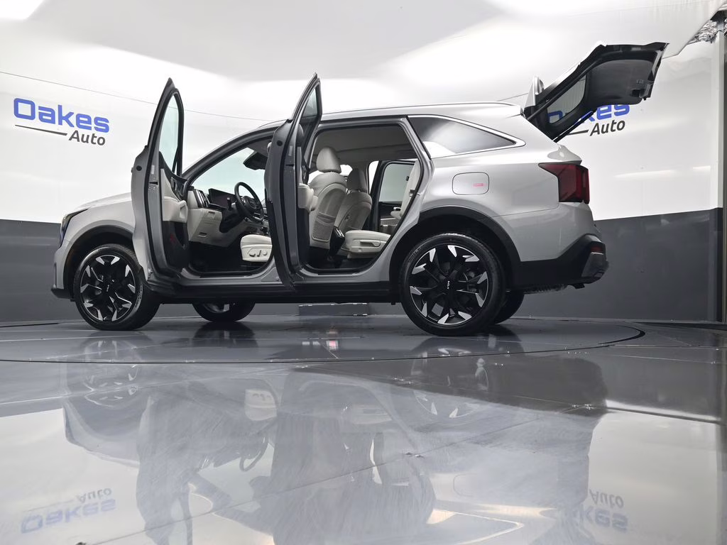 2025 Wolf Gray Kia Sorento EX AWD SUV