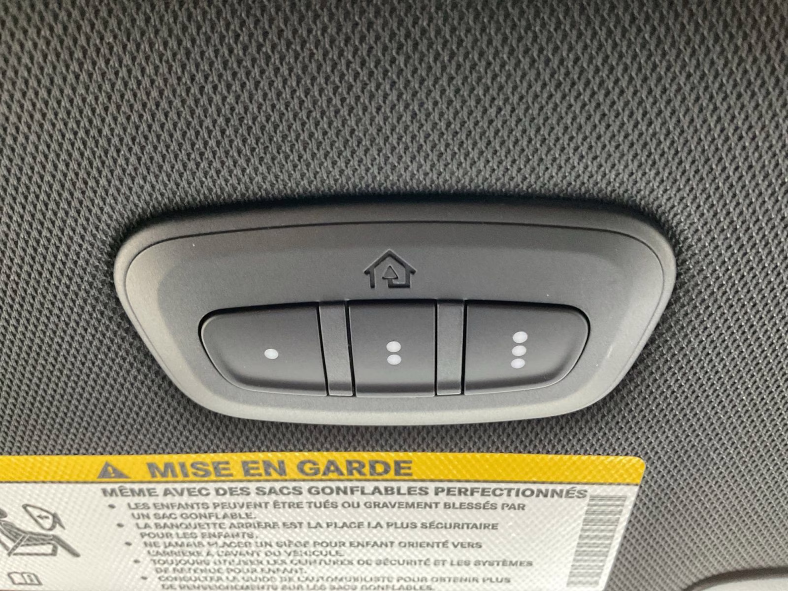 2026 Bright White Clearcoat Chrysler Pacifica Select AWD Van