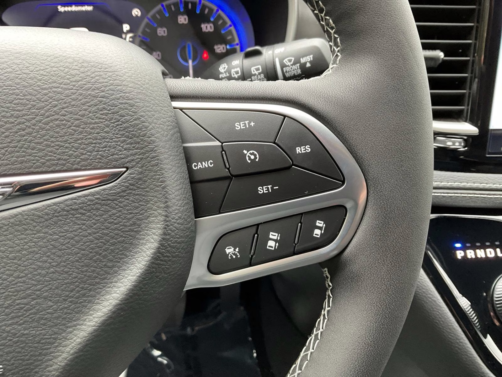 2026 Bright White Clearcoat Chrysler Pacifica Select AWD Van