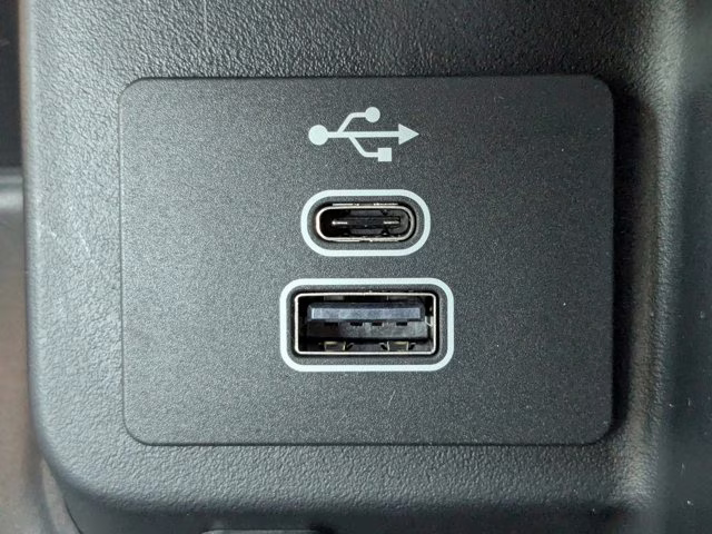 2025 Gray Metallic Ford Expedition Platinum 4X4 SUV