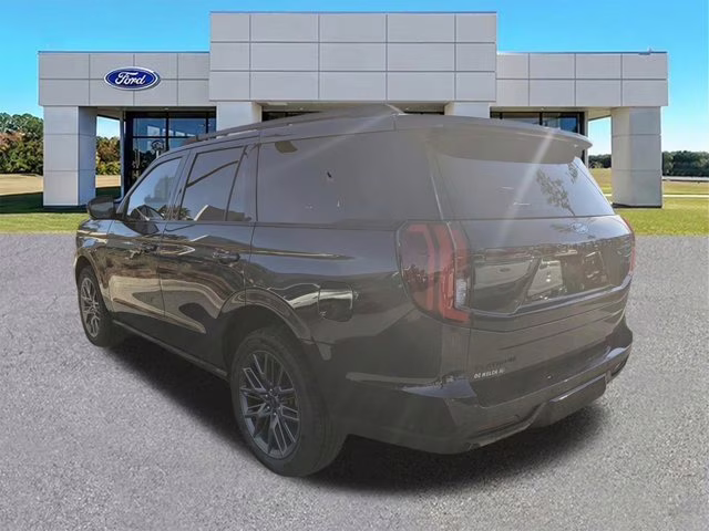 2025 Gray Metallic Ford Expedition Platinum 4X4 SUV