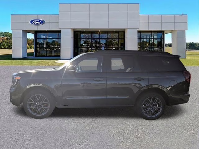 2025 Gray Metallic Ford Expedition Platinum 4X4 SUV