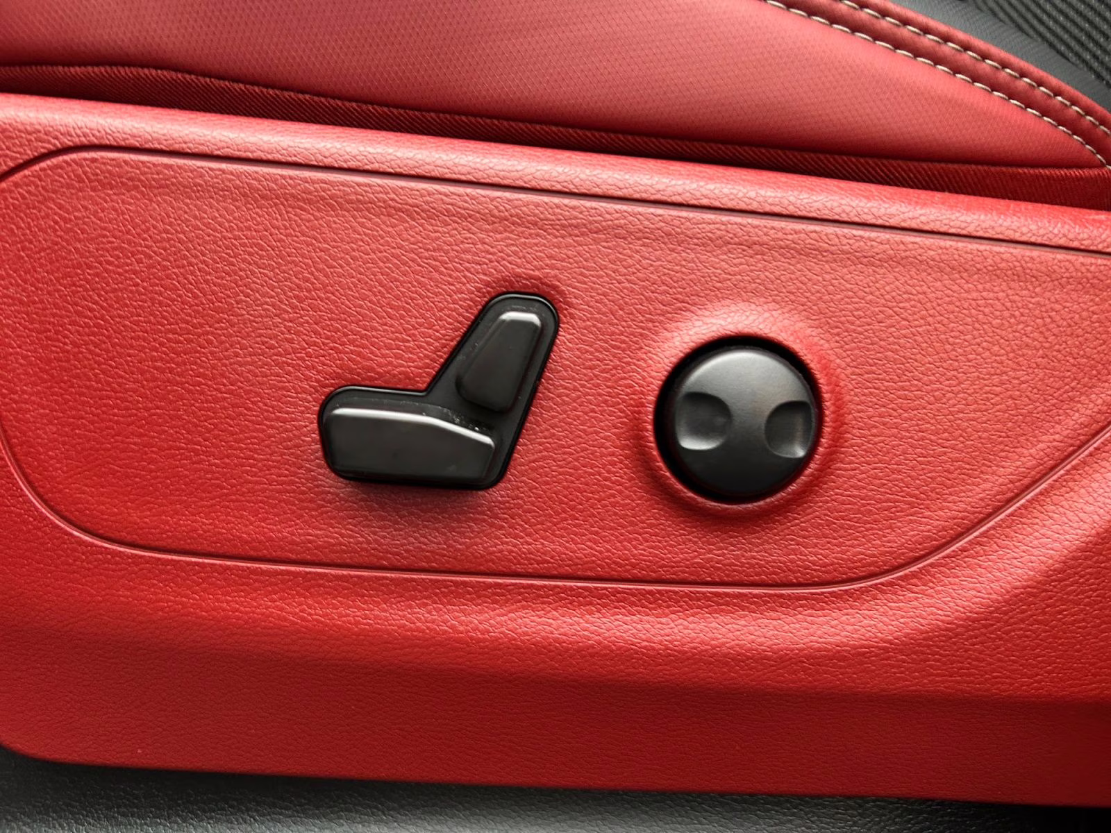 2024 Diamond Black Crystal Pearlcoat Ram 1500 Rebel 4X4 Truck