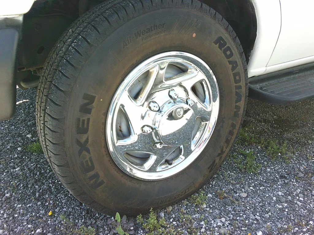 2006 WHITE Ford ECONOLINE E350 SUPER DUTY WAGON RWD Van