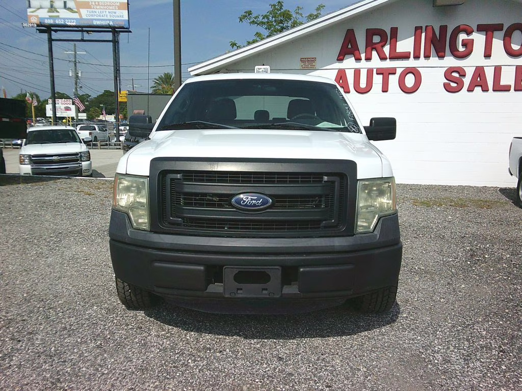 2014 WHITE Ford F-150 SUPERCREW RWD Truck