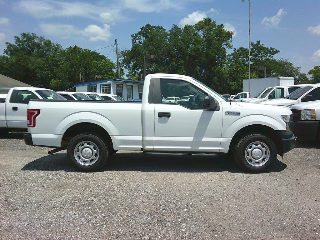 2015 WHITE Ford F-150 RWD Truck