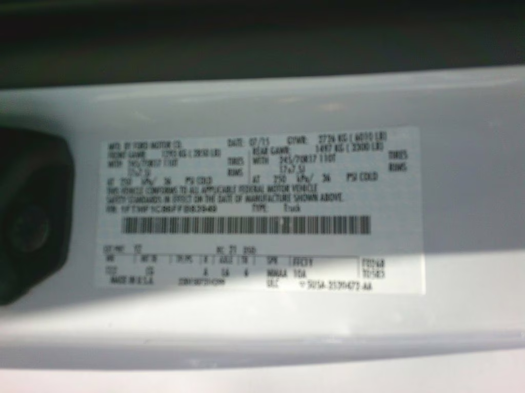 2015 WHITE Ford F-150 RWD Truck